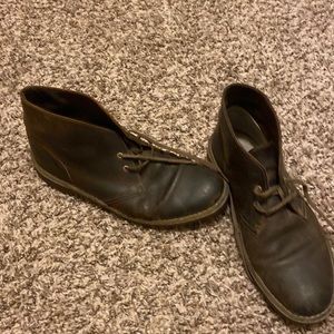 Clark’s dark brown desert chukka
